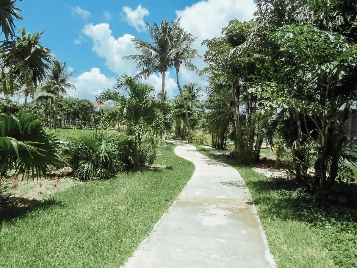 Impecable Y Lujoso Departamento Frente Al Mar En Mareazul Del Club De Golf Corasol Apartman Playa del Carmen