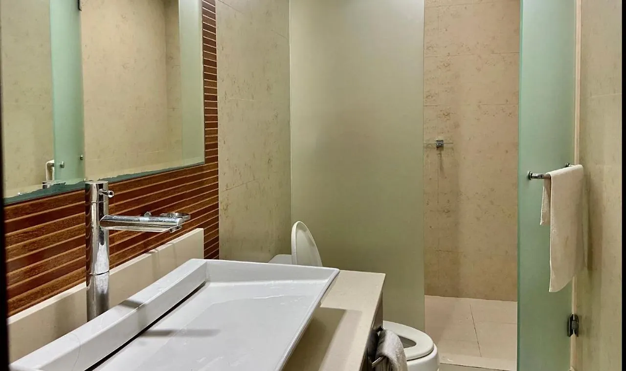 Impecable Y Lujoso Departamento Frente Al Mar En Mareazul Del Club De Golf Corasol Lägenhet Playa del Carmen