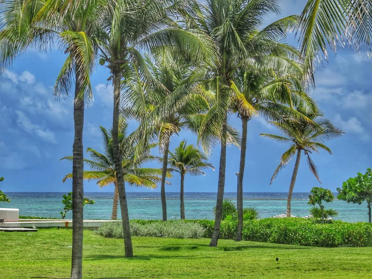 Apartament Impecable Y Lujoso Departamento Frente Al Mar En Mareazul Del Club De Golf Corasol Playa del Carmen 0*,  Meksyk